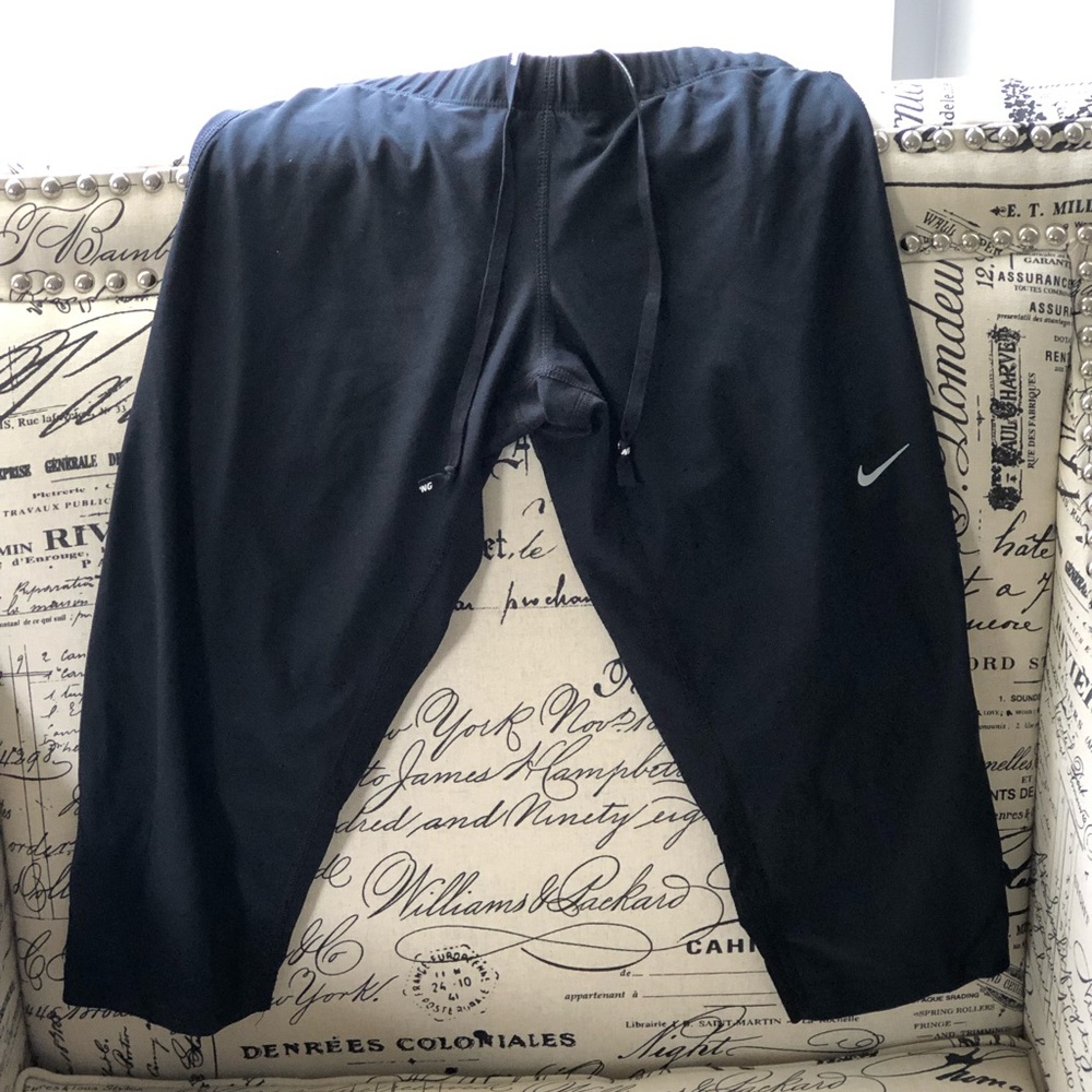 Nike crop running pants